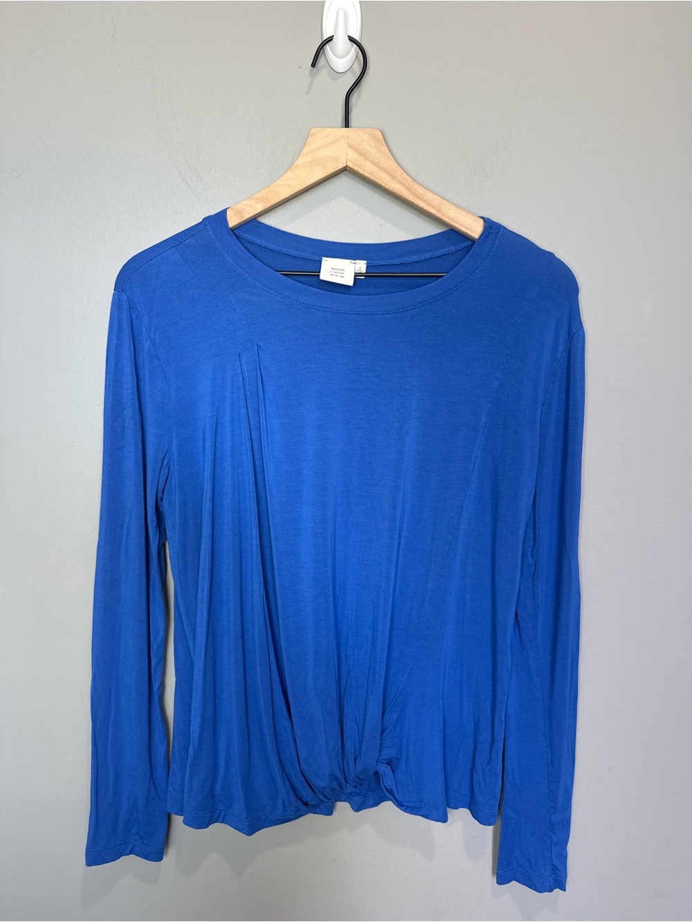Good Luck Gem Blue Twist Front Long Sleeve Top Small
